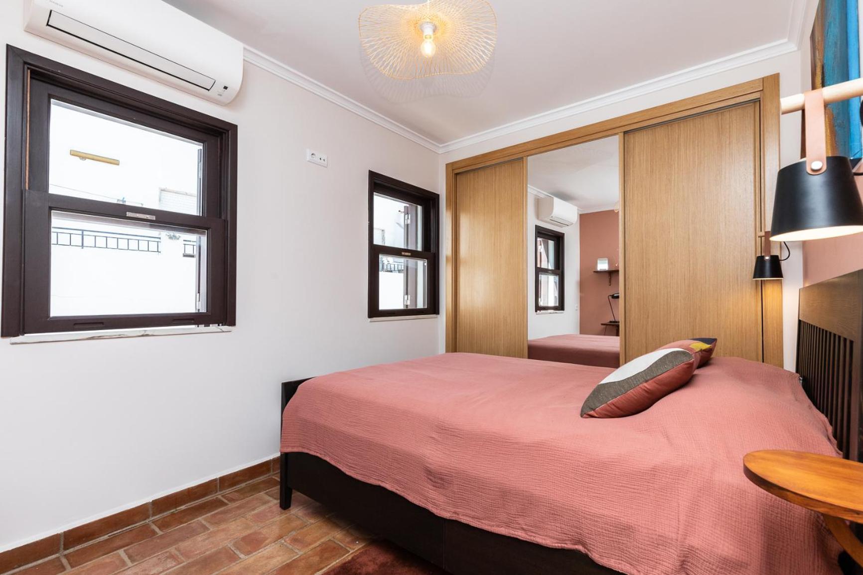 Holiday home New!! Cherry House - Traditional Townhouse In The Heart Of