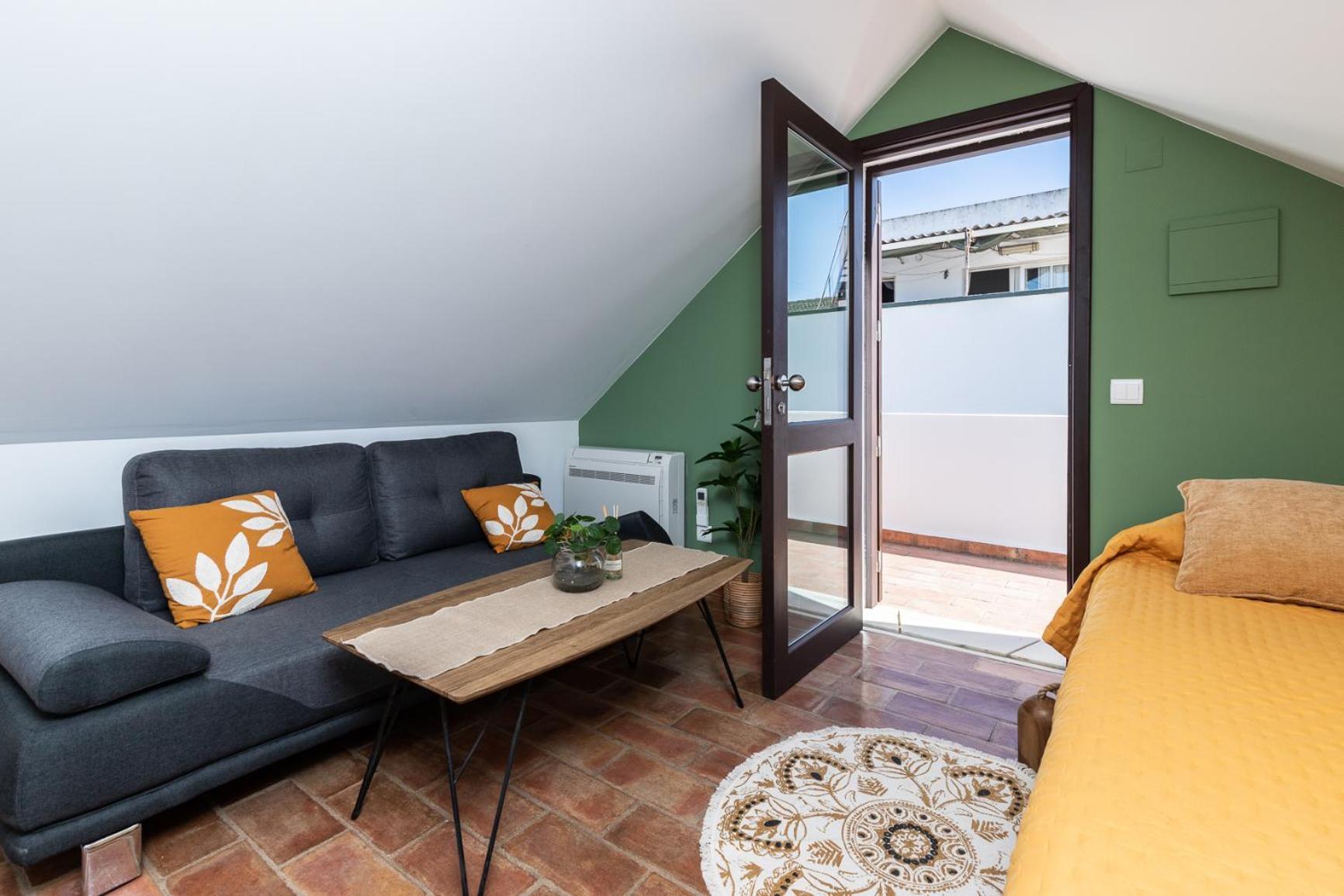 New!! Cherry House - Traditional Townhouse In The Heart Of Сasa de vacaciones *