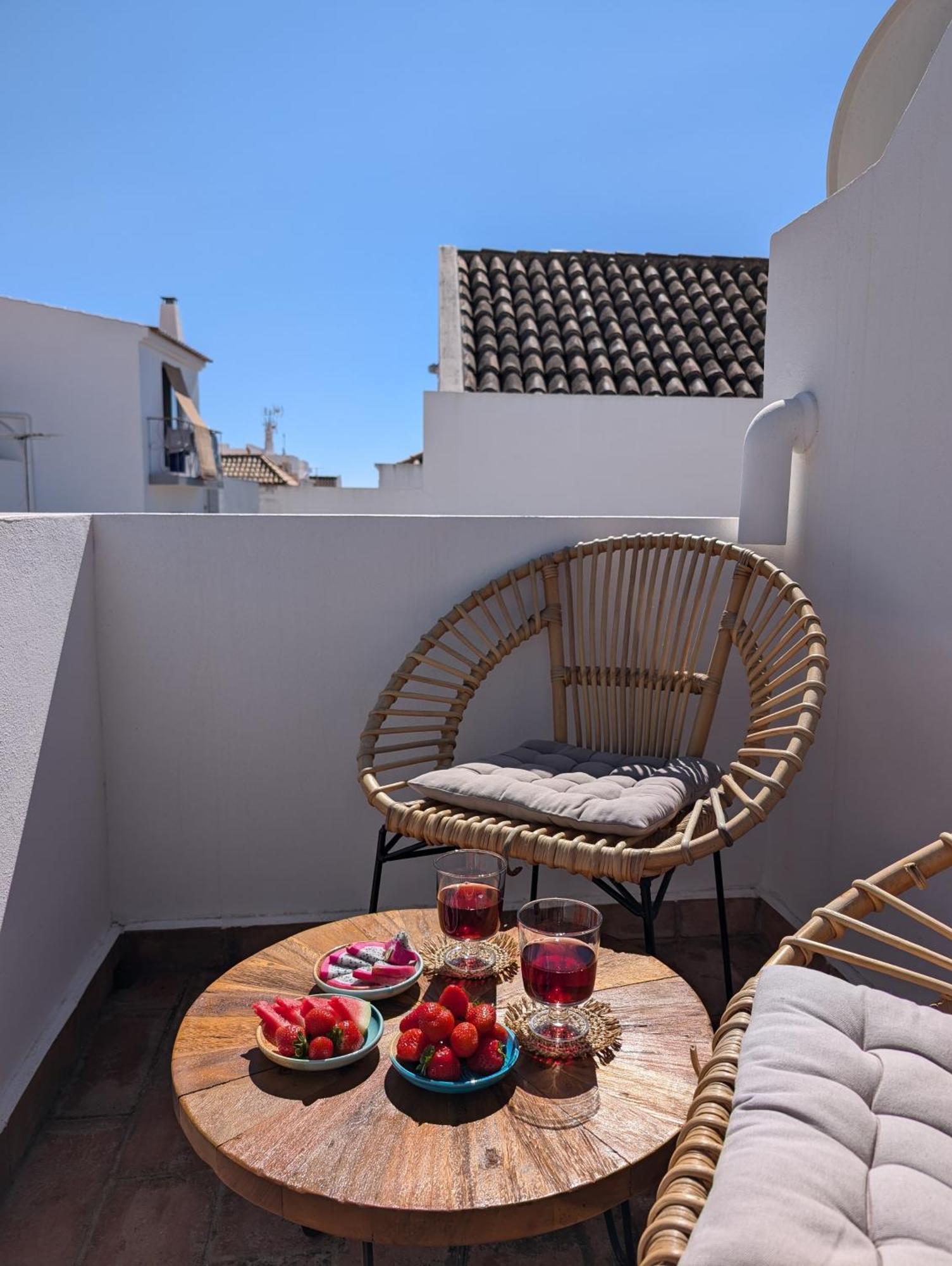 New!! Cherry House - Traditional Townhouse In The Heart Of Сasa de vacaciones Tavira